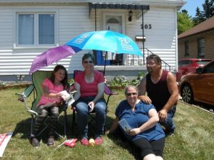 Ms. Mary Gammon (second left) and her family live in Oshawa.