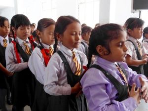 Children in an Indian state near the Myamar border learn about Falun Dafa.