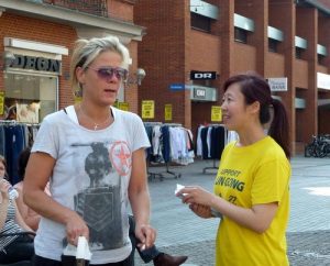 One woman in Holstebro said she was disturbed by the Chinese regime's killing of Falun Dafa practitioners for their organs.