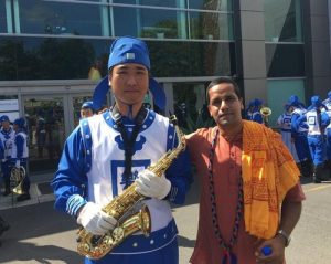 Divya Govinda praised the distinctiveness of the Falun Gong float and music.