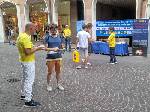 Practitioners from northeastern Italy held activities in Padova and Treviso.

